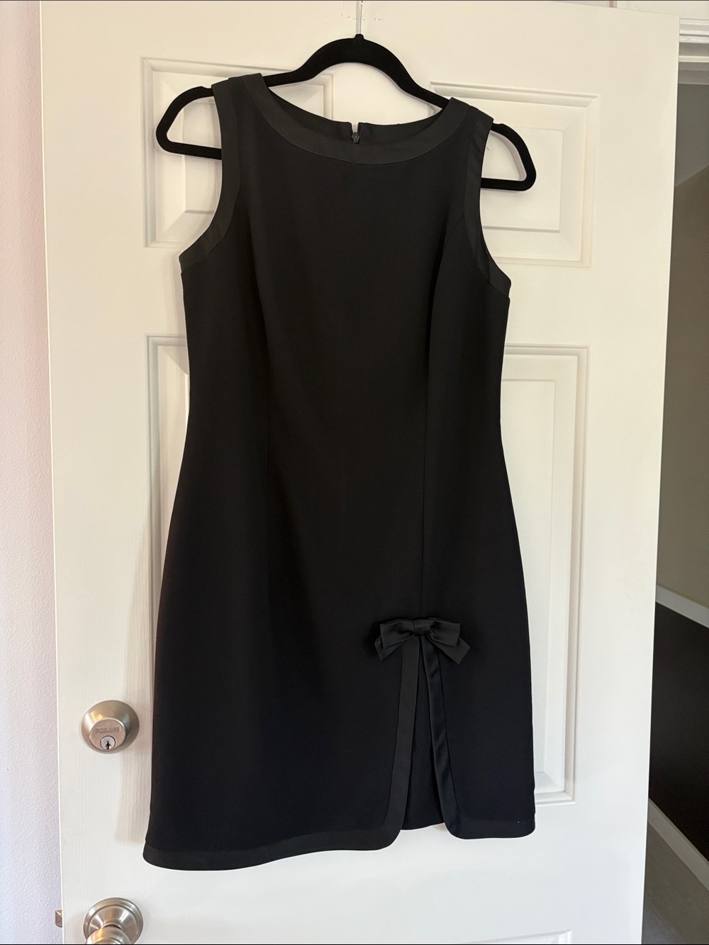 Ann Taylor Black Sleeveless Bow-Trim Mini Dress